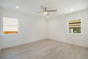 2017 Village Way, Dallas, TX 75216 - Photo 19