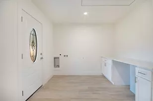 2017 Village Way, Dallas, TX 75216 - Photo 9