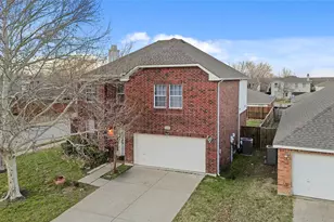 5332 Comanche Wells Dr, McKinney, TX 75071 - Photo 3