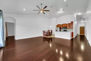 5819 Twilight Dr, Grand Prairie, TX 75052 - Photo 5