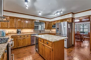 208 Catawba Rd, Waxahachie, TX 75165 - Photo 5