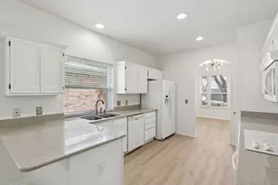 4049 Desert Mountain Dr, Plano, TX 75093 - Photo 3