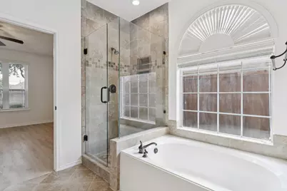 4049 Desert Mountain Drive, Plano, TX 75093 - Photo 9