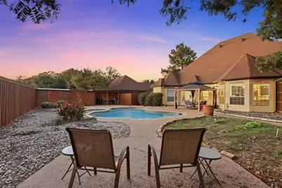 3724 Cove Timber Avenue, Granbury, TX 76049 - Photo 7