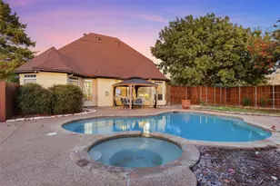 3724 Cove Timber Ave, Granbury, TX 76049 - Photo 35