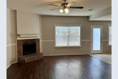 204 S Chestnut Street, Forney, TX 75126 - Photo 3