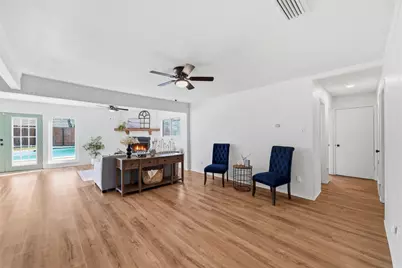 1223 Venus Street, Cedar Hill, TX 75104 - Photo 5