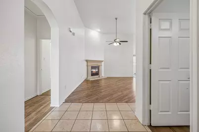 9528 Willow Branch Way, Fort Worth, TX 76036 - Photo 3