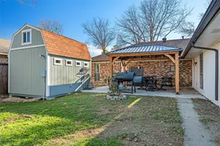 1613 St James Dr, Carrollton, TX 75007 - Photo 25