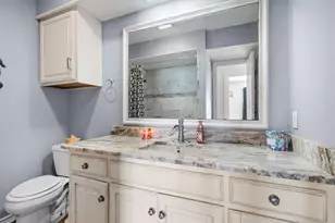 1613 St James Dr, Carrollton, TX 75007 - Photo 17