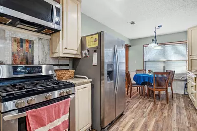 1613 Saint James Drive, Carrollton, TX 75007 - Photo 13