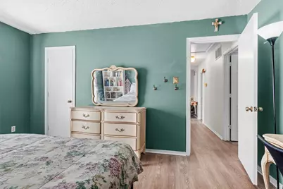 1613 Saint James Drive, Carrollton, TX 75007 - Photo 21