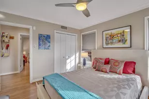 9964 Mixon Dr, Dallas, TX 75220 - Photo 19