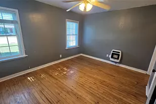 2620 N Elm St, Denton, TX 76201 - Photo 27