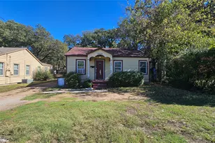 2620 N Elm St, Denton, TX 76201 - Photo 1