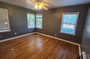 2620 N Elm St, Denton, TX 76201 - Photo 25