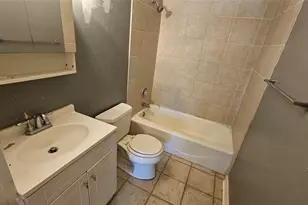 2620 N Elm St, Denton, TX 76201 - Photo 23