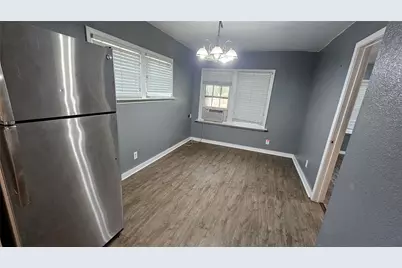 2620 N Elm Street, Denton, TX 76201 - Photo 13