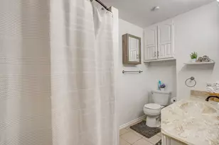 1906 Ola Ln, Grand Prairie, TX 75050 - Photo 23