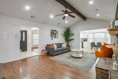 1906 Ola Lane, Grand Prairie, TX 75050 - Photo 7