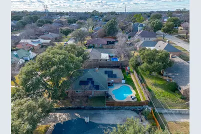 1906 Ola Lane, Grand Prairie, TX 75050 - Photo 3