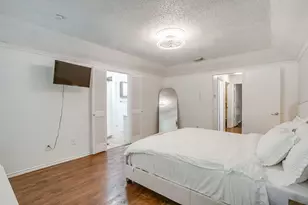 1906 Ola Ln, Grand Prairie, TX 75050 - Photo 21