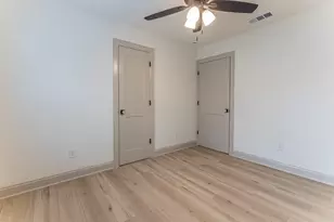 804 N 43rd St, Waco, TX 76710 - Photo 17