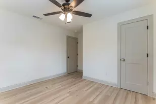 804 N 43rd St, Waco, TX 76710 - Photo 19