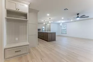 804 N 43rd St, Waco, TX 76710 - Photo 9