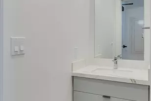 1023 Lipscomb St, Fort Worth, TX 76104 - Photo 25