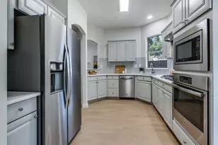 14624 Dickenson Ct, Addison, TX 75001 - Photo 11