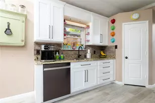 874 Havenbrook Dr, Arlington, TX 76001 - Photo 21