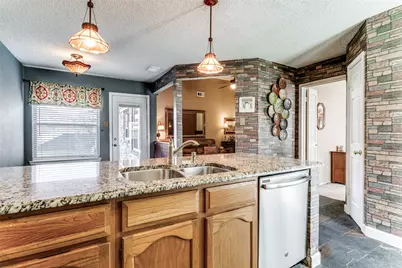 624 Coats Street, Coppell, TX 75019 - Photo 7