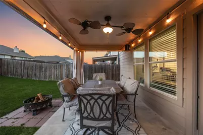 9121 Liberty Crossing Drive, Fort Worth, TX 76131 - Photo 17