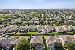 9121 Liberty Crossing Dr, Fort Worth, TX 76131 - Photo 19