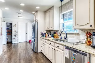 2641 Windswept Ln, Mesquite, TX 75181 - Photo 13