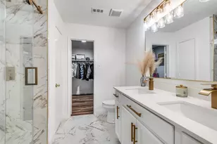 2416 Big Spring Dr, Fort Worth, TX 76120 - Photo 27