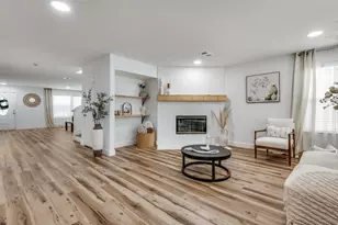 2416 Big Spring Dr, Fort Worth, TX 76120 - Photo 9