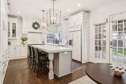 9809 Church Circle, Dallas, TX 75238 - Photo 11