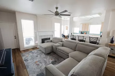 1212 Ashbrook Drive, Grand Prairie, TX 75052 - Photo 11