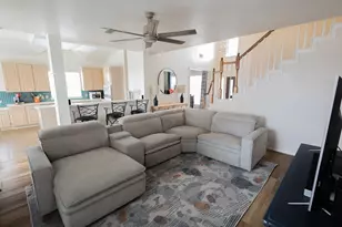 1212 Ashbrook Dr, Grand Prairie, TX 75052 - Photo 11