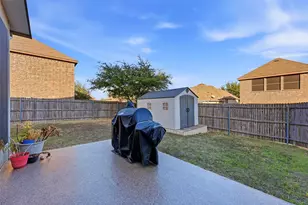 1212 Goffin Dr, DeSoto, TX 75115 - Photo 35