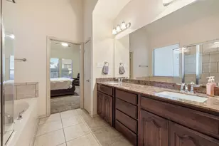 1212 Goffin Dr, DeSoto, TX 75115 - Photo 19