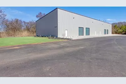 4000 Texoma Parkway, Denison, TX 75020 - Photo 3