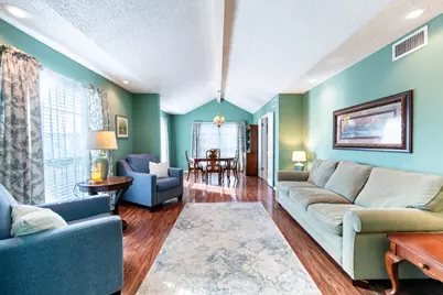 1611 Mission Ridge Trail, Carrollton, TX 75007 - Photo 5