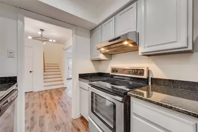 1809 E Grauwyler Road #133, Irving, TX 75061 - Photo 5