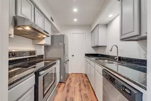 1809 E Grauwyler Rd, Irving, TX 75061 - Photo 11