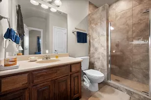 305 Village Dr, Red Oak, TX 75154 - Photo 9