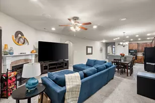 305 Village Dr, Red Oak, TX 75154 - Photo 5