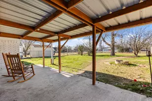 210 S Booth St, Mart, TX 76664 - Photo 31
